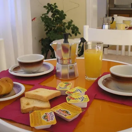 فندق مبيت وإفطار Edda's House